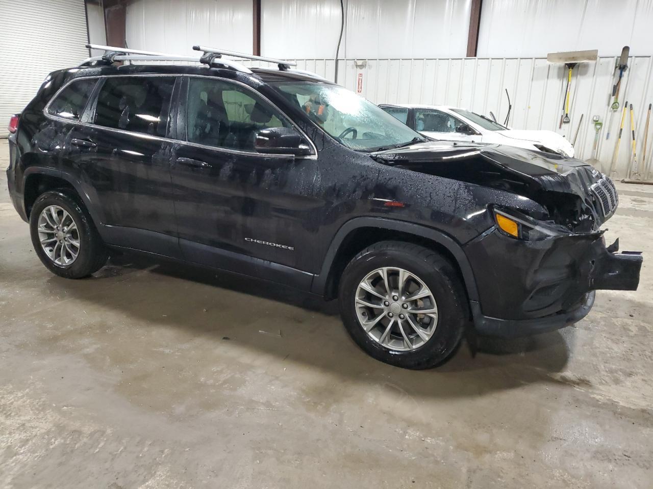 2019 JEEP CHEROKEE L - Image 4