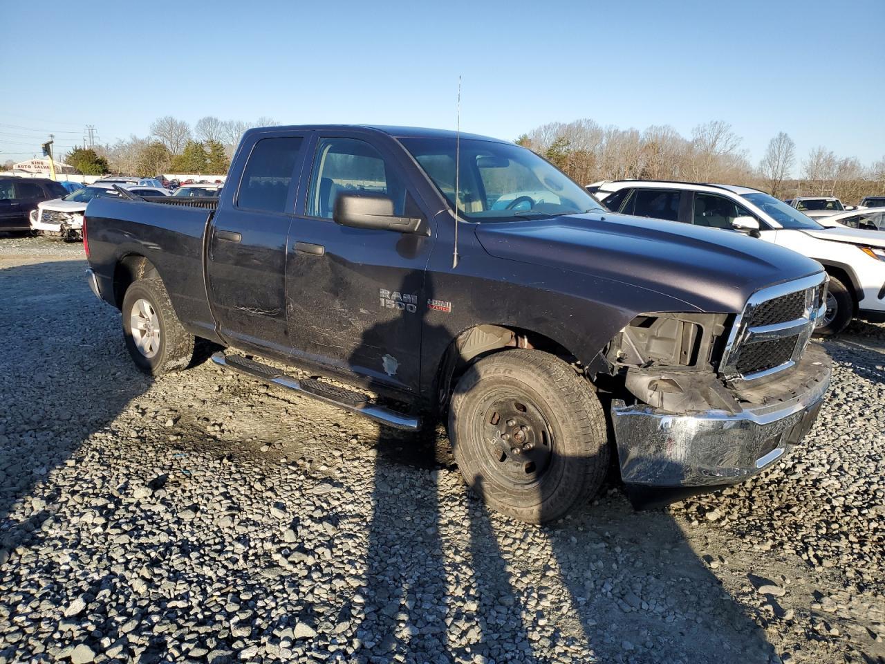2015 RAM 1500 ST - Image 4