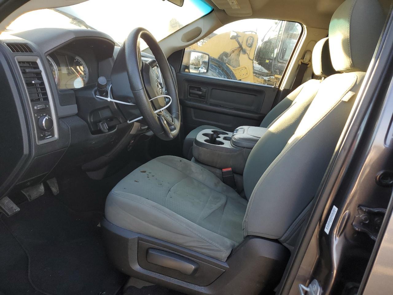 2015 RAM 1500 ST - Image 7