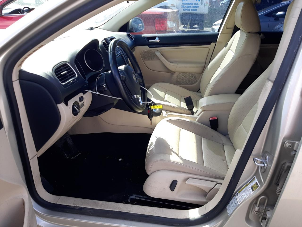2013 VOLKSWAGEN JETTA TDI - Image 7