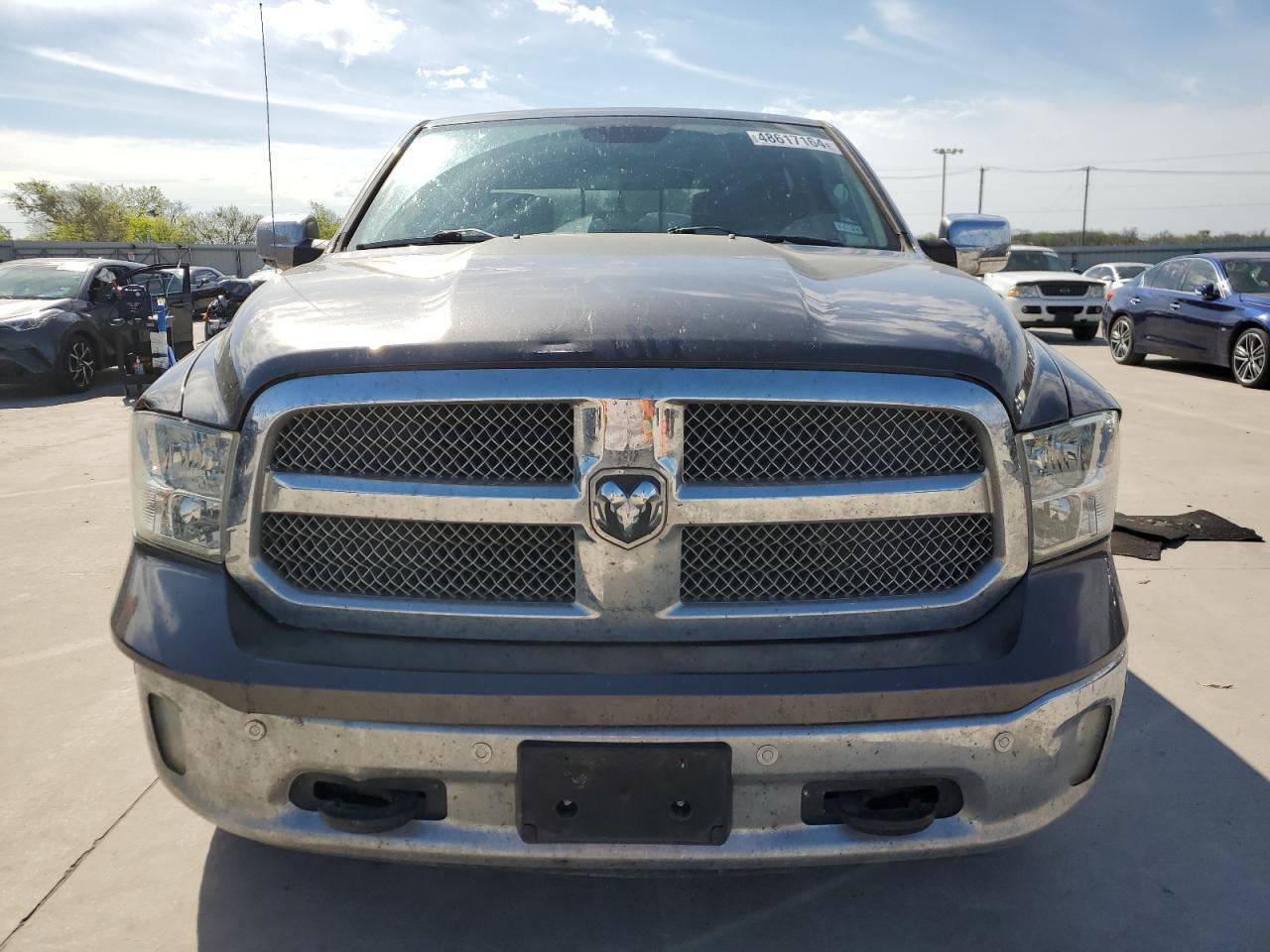 2017 RAM 1500 SLT - Image 5