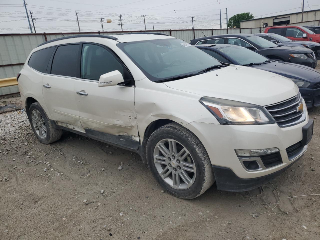 2015 CHEVROLET TRAVERSE L - Image 4