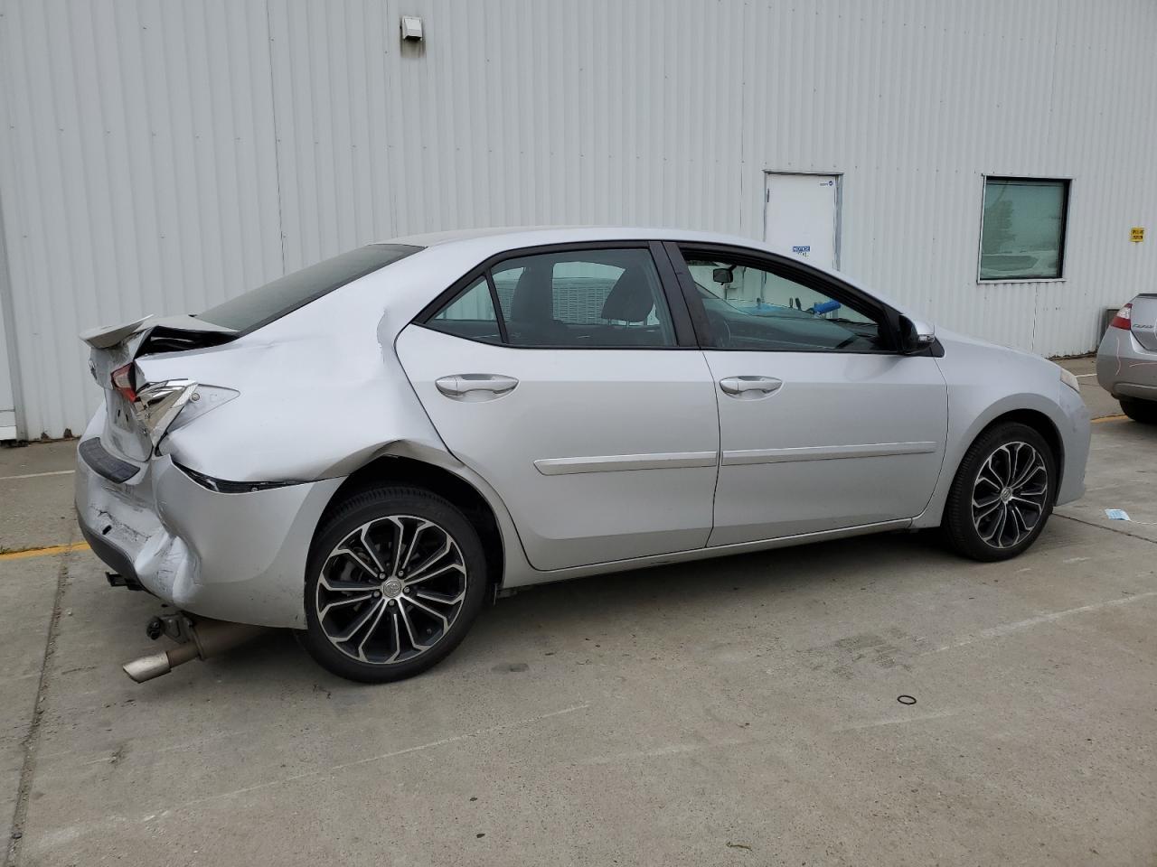 2016 TOYOTA COROLLA L - Фото 3