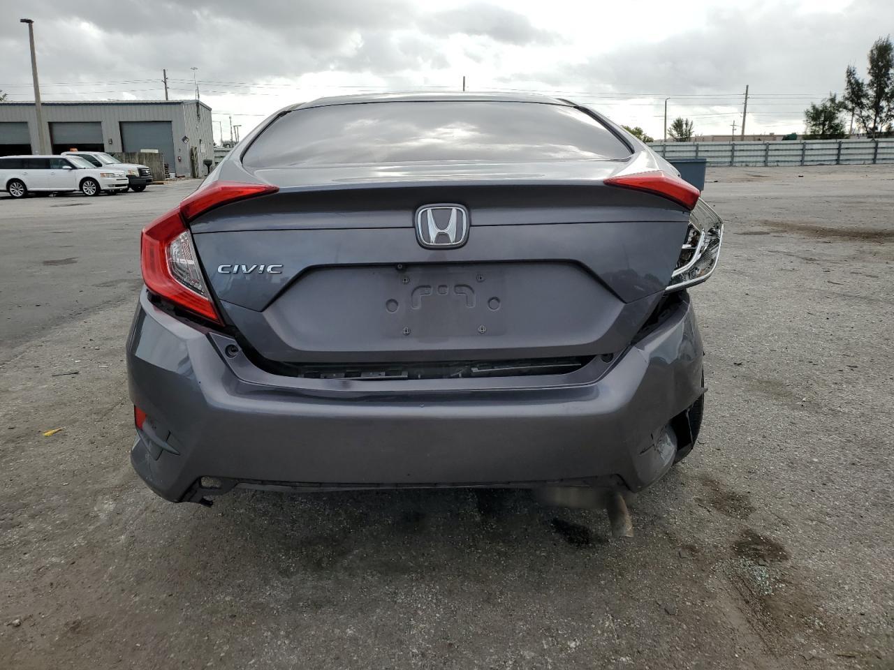 2016 HONDA CIVIC LX - Фото 6