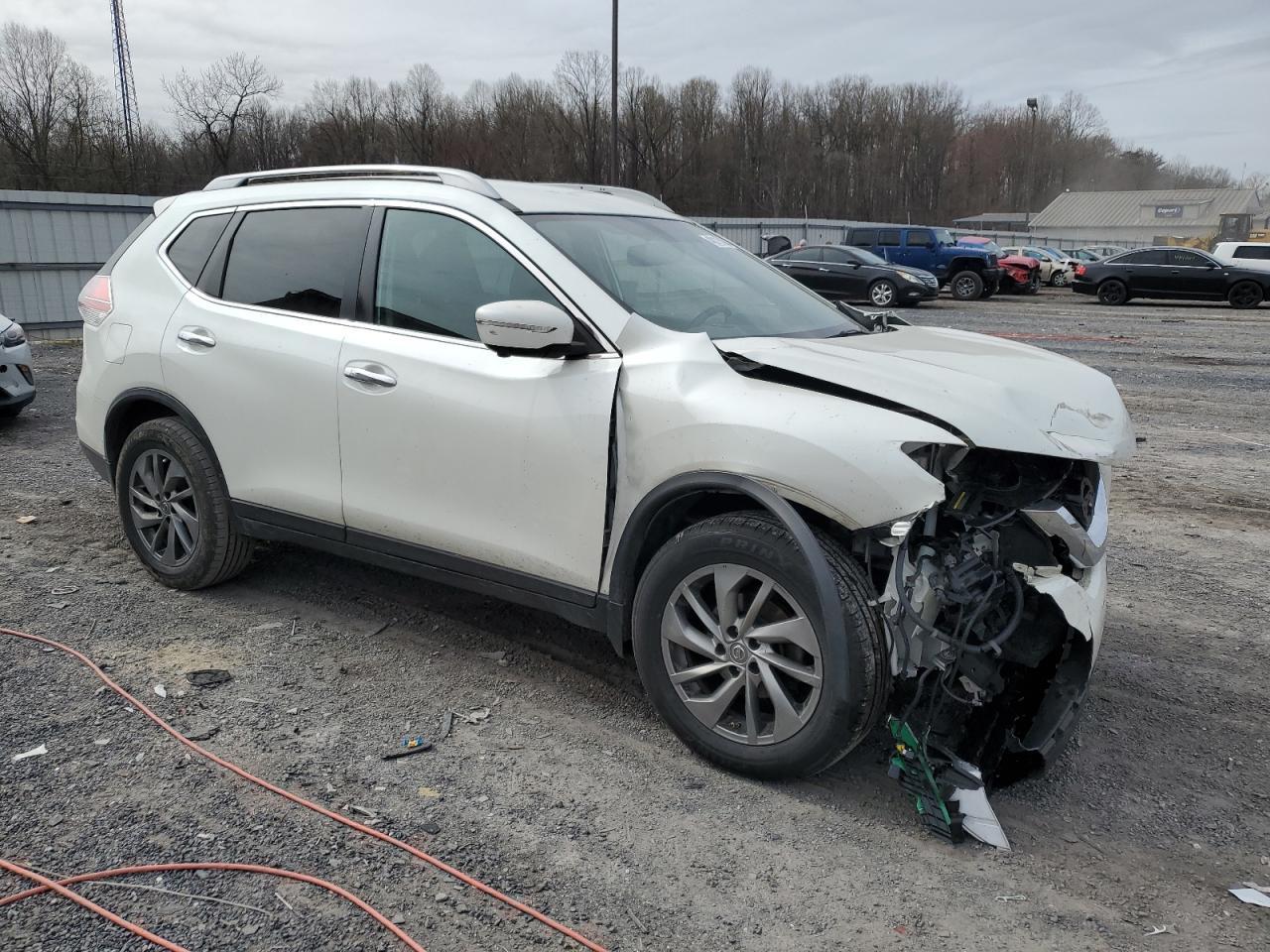 2015 NISSAN ROGUE S - Фото 4