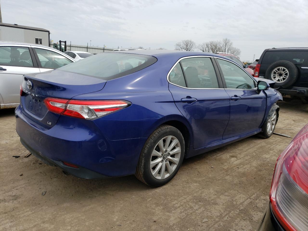 2018 TOYOTA CAMRY L - Image 3
