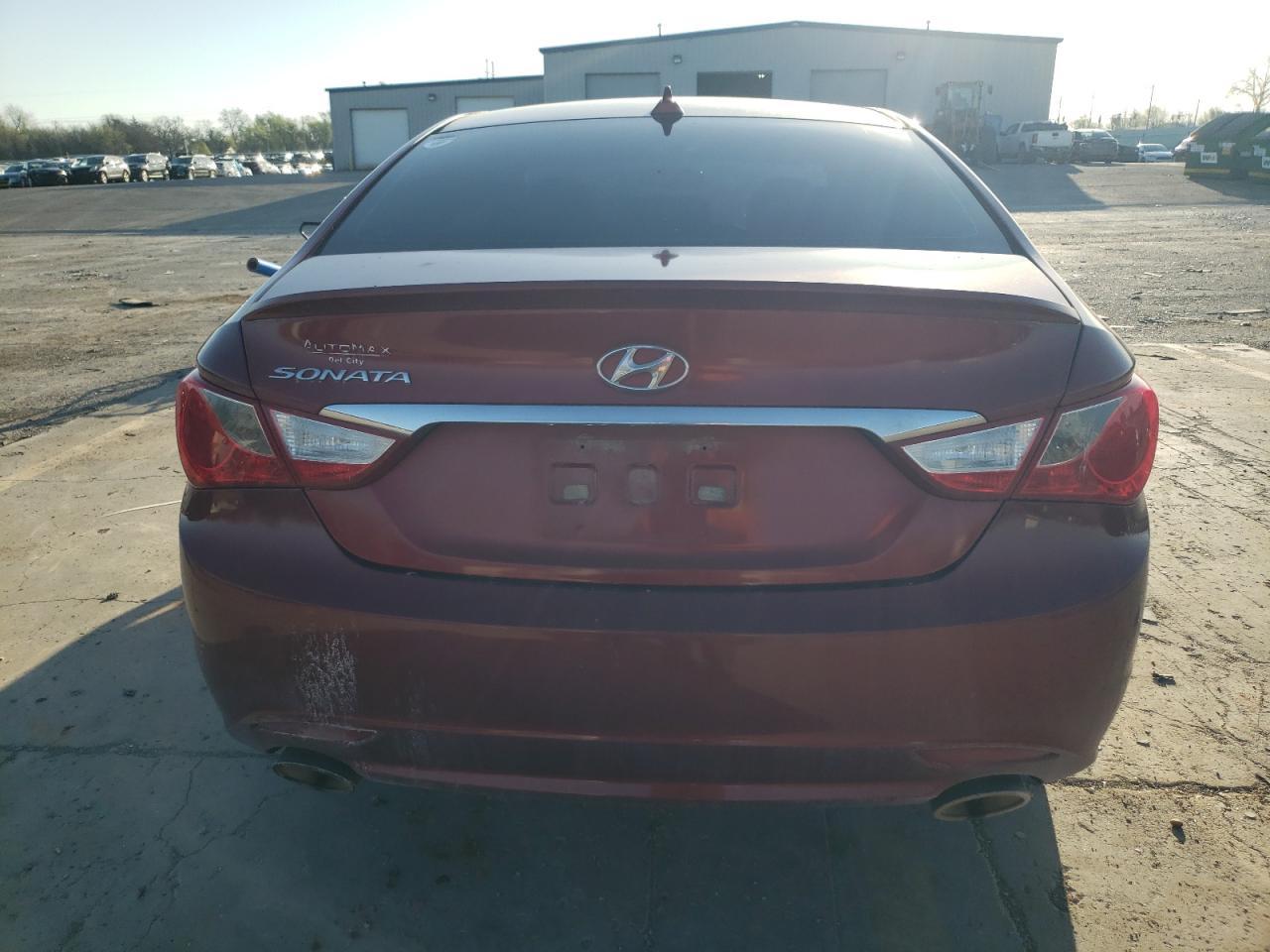 2013 HYUNDAI SONATA SE - Фото 6
