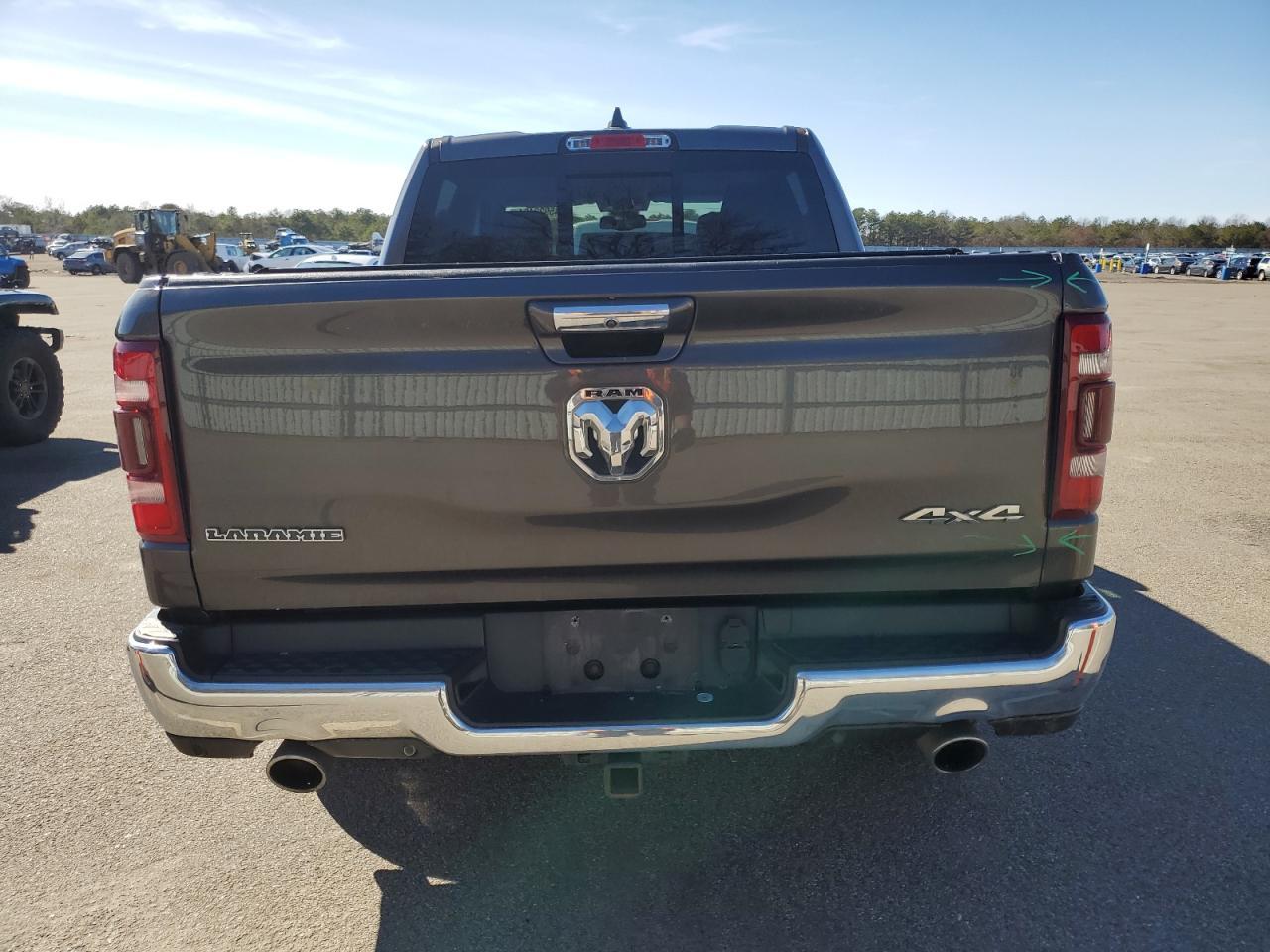 2019 RAM 1500 LARAM - Фото 6
