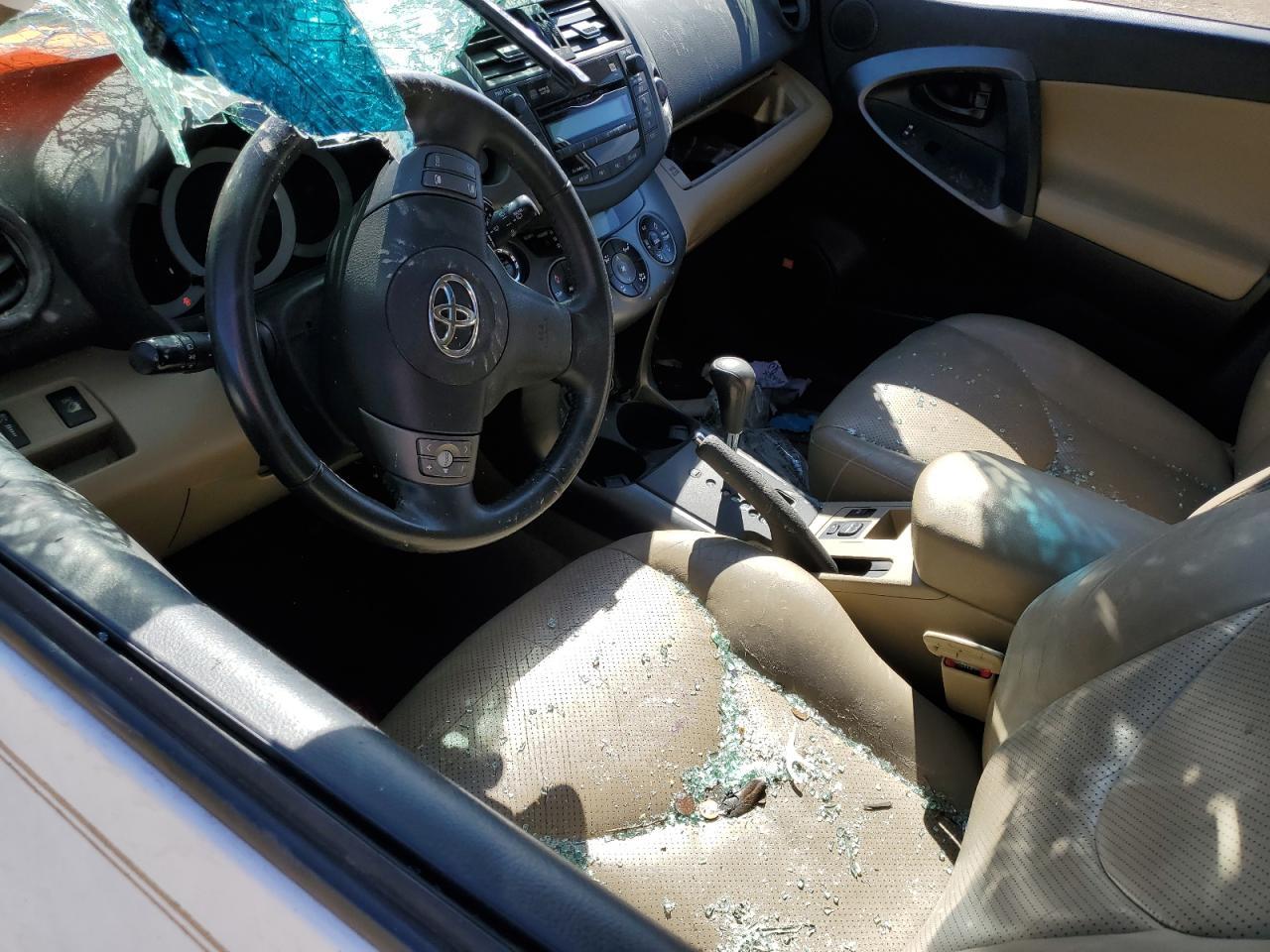 2011 TOYOTA RAV4 LIMIT - Фото 7