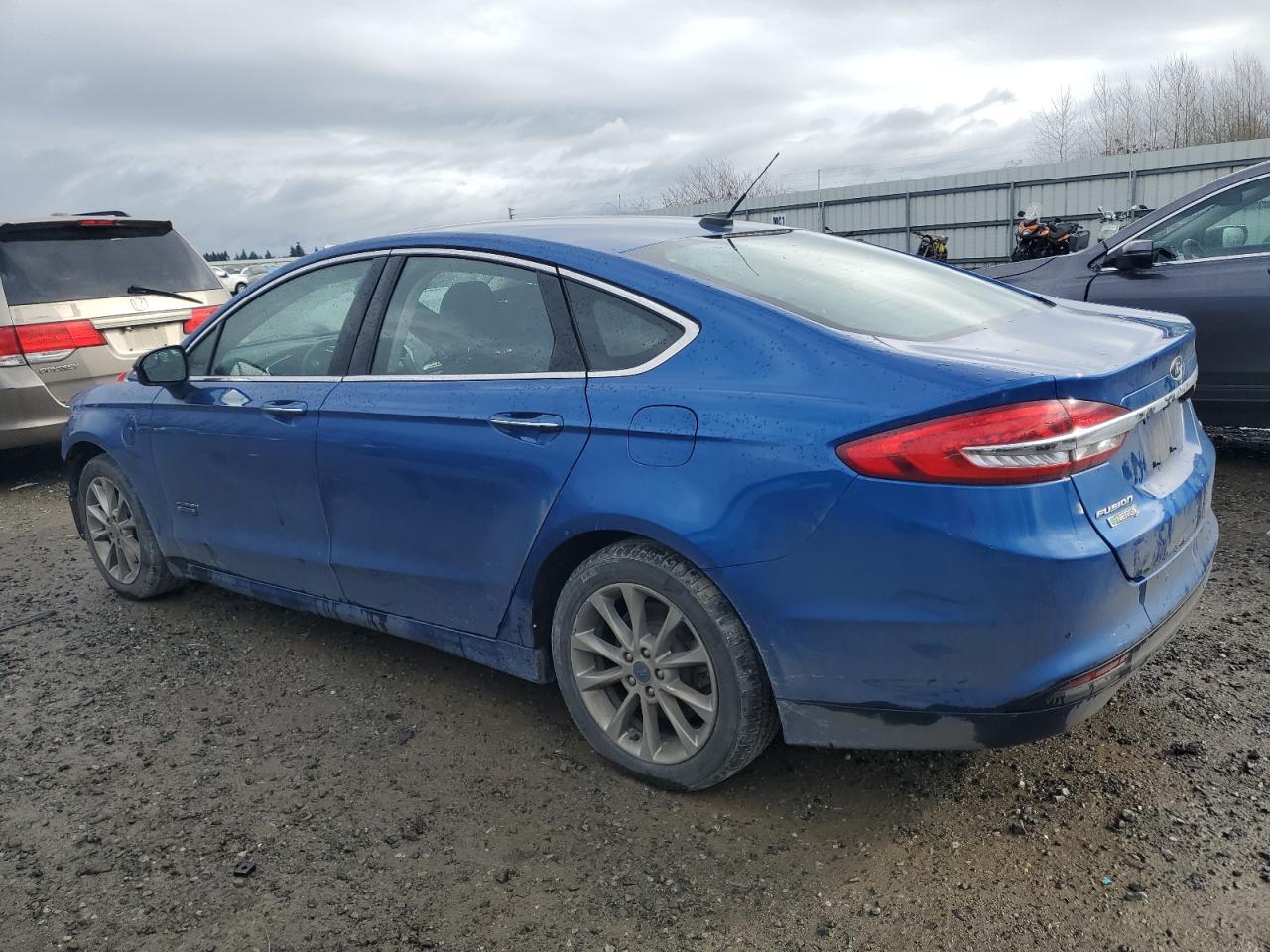 2017 FORD FUSION SE - Фото 2
