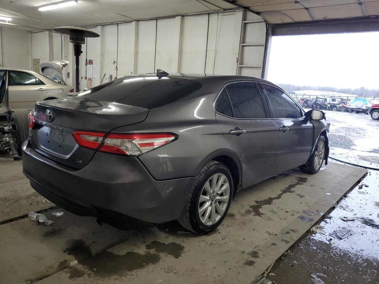 2019 TOYOTA CAMRY L - Image 3