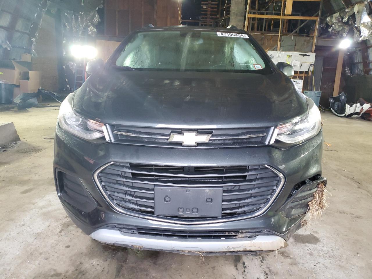 2018 CHEVROLET TRAX 1LT - Image 5