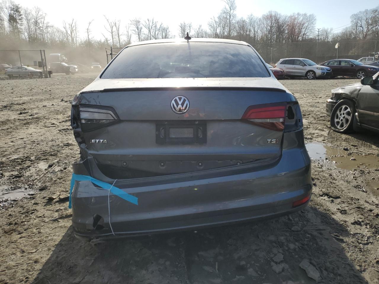 2017 VOLKSWAGEN JETTA SPOR - Image 6