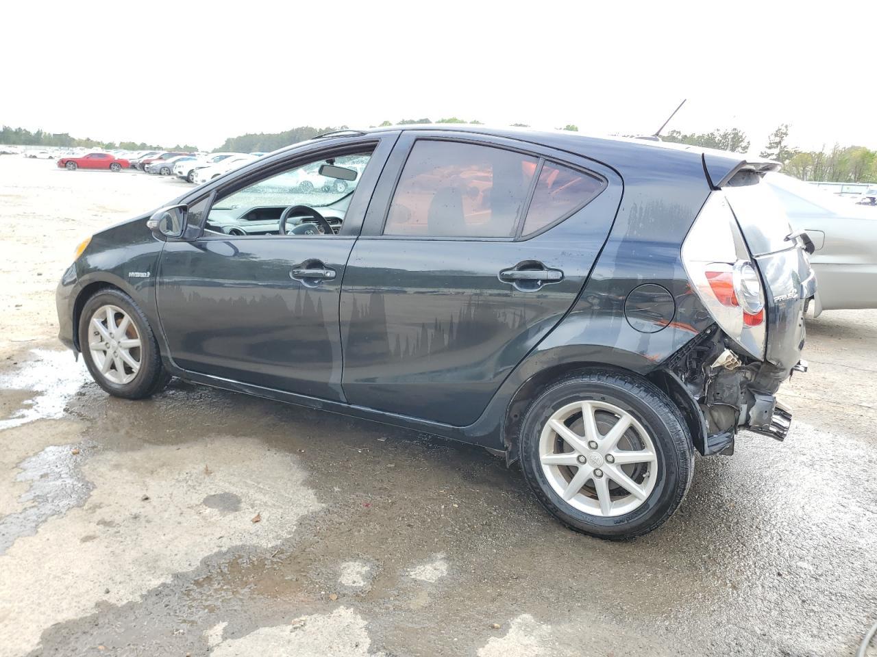 2013 TOYOTA PRIUS C - Фото 2