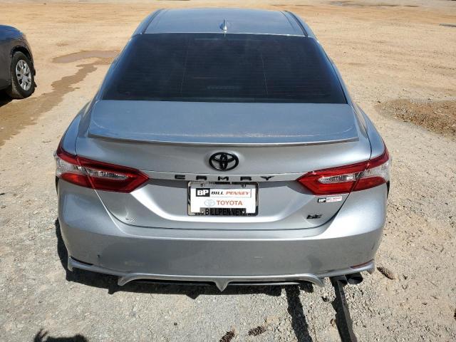 2020 Toyota Camry Se - Фото 6