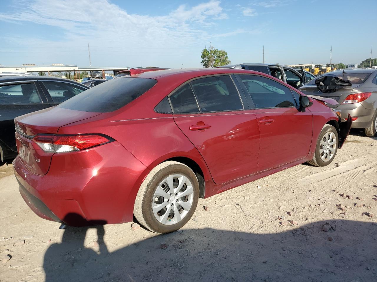 2022 TOYOTA COROLLA LE - Фото 3
