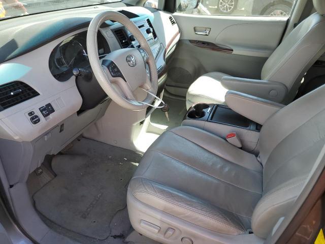 2011 Toyota Sienna Xle - Фото 7