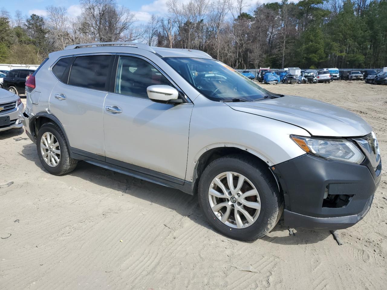 2017 NISSAN ROGUE S - Image 4