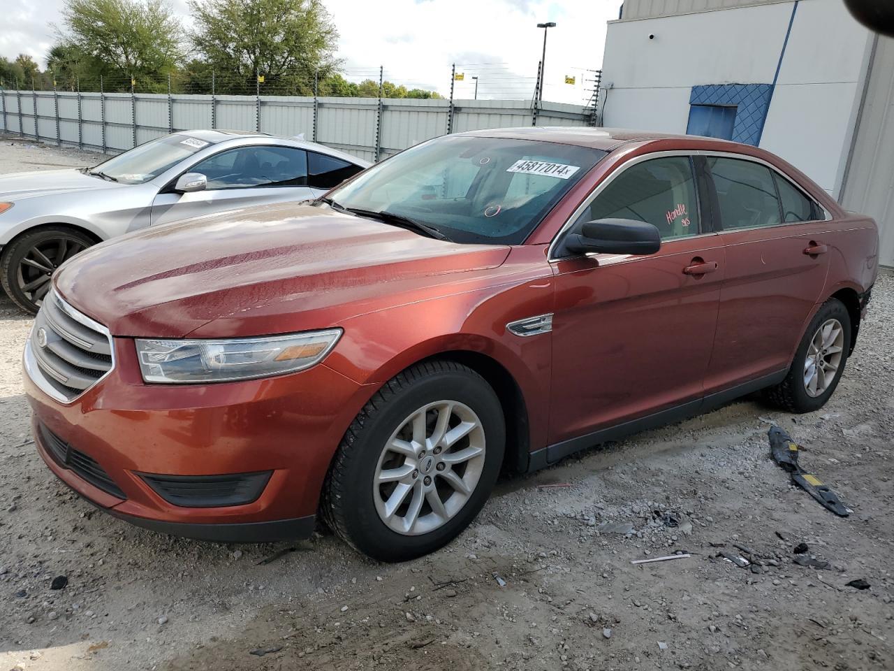 2014 FORD TAURUS SE