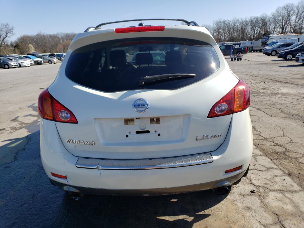 2010 NISSAN MURANO S - Фото 6
