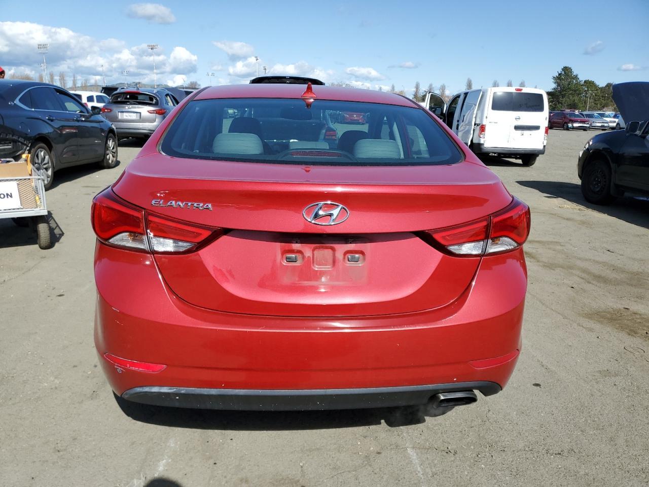 2014 HYUNDAI ELANTRA SE - Фото 6