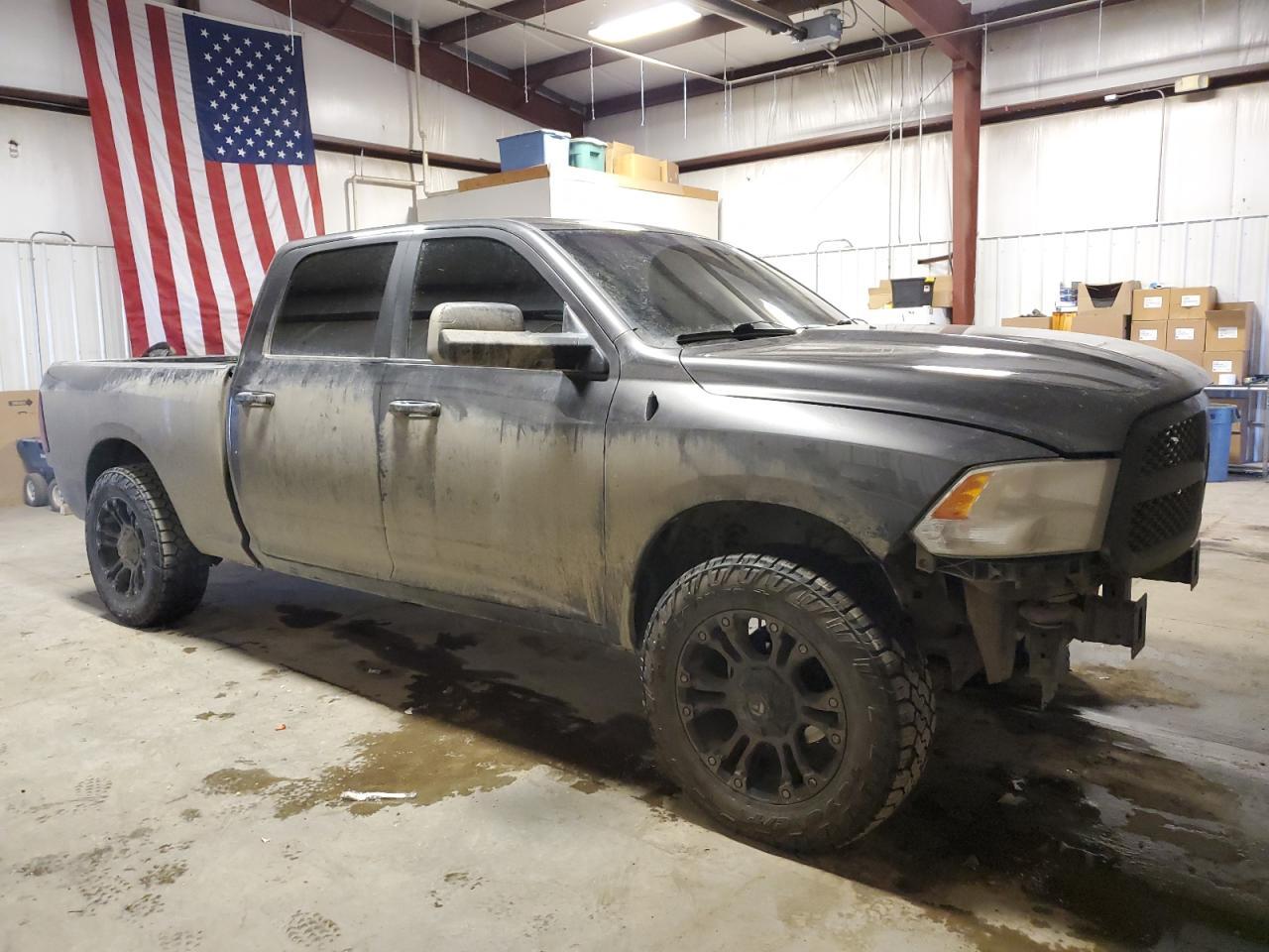 2015 RAM 1500 SLT - Image 4