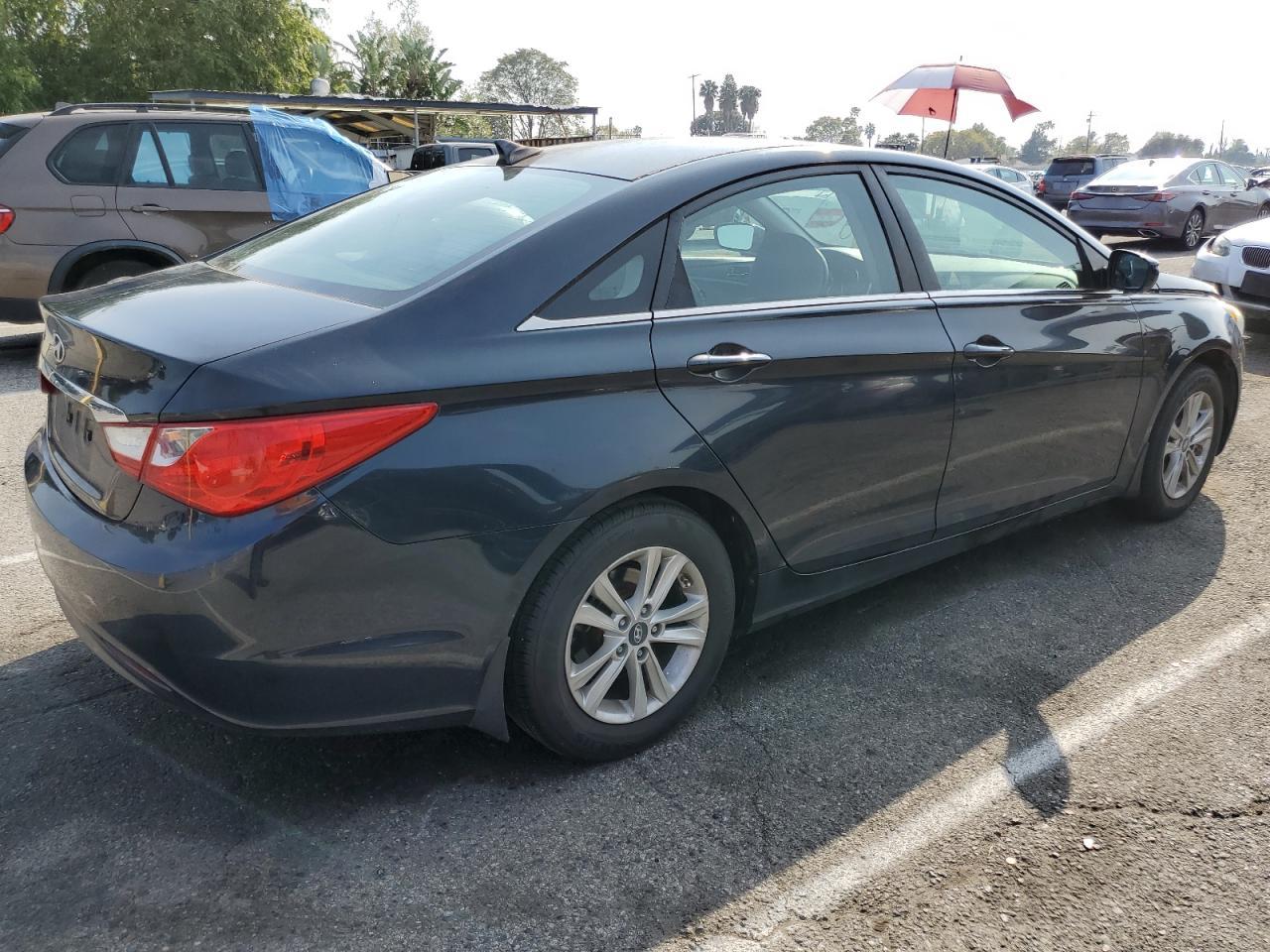 2011 HYUNDAI SONATA GLS - Image 3