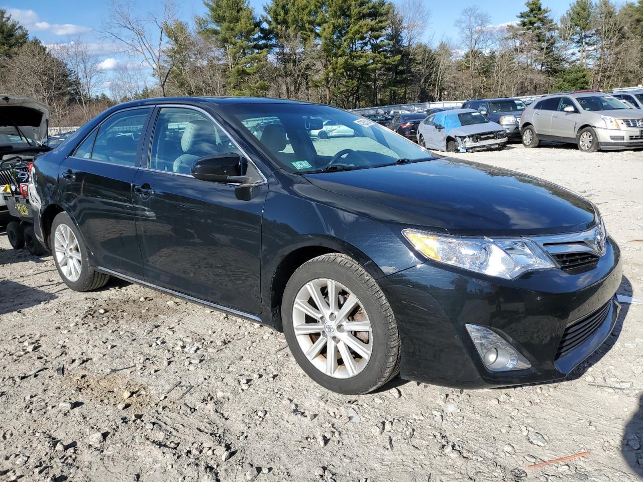 2013 TOYOTA CAMRY L - Image 4