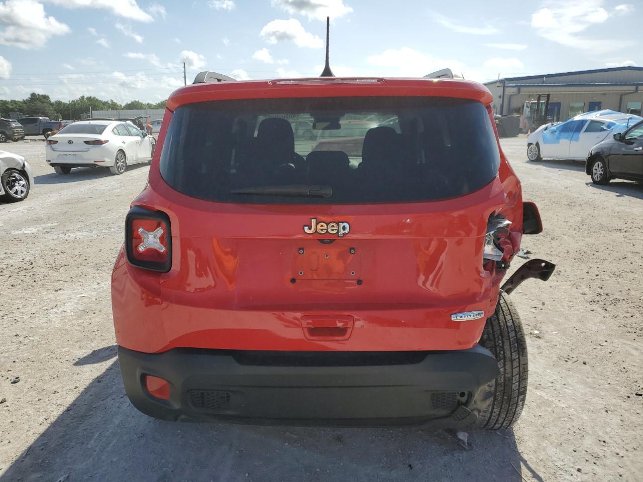 2018 JEEP RENEGADE L - Фото 6