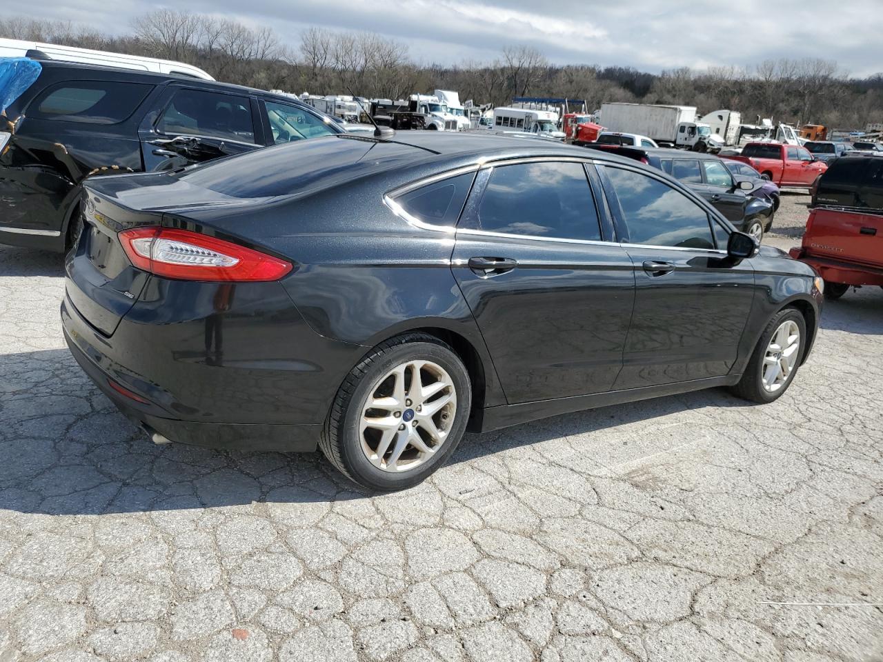 2013 FORD FUSION SE - Фото 3