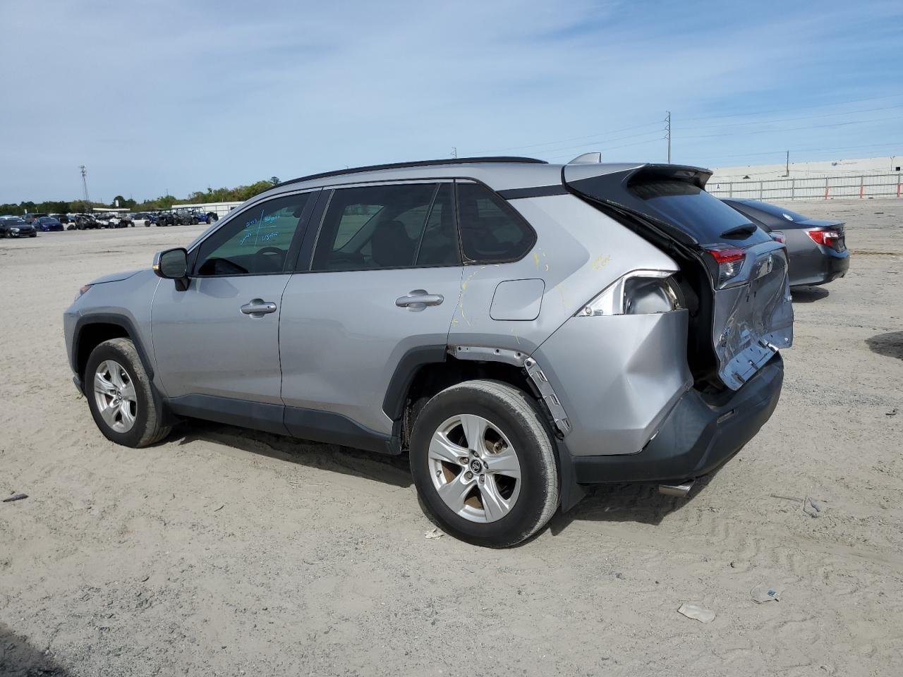 2020 TOYOTA RAV4 XLE - Image 2