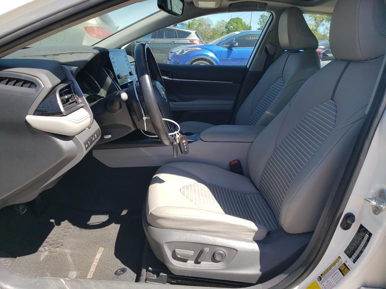2021 TOYOTA CAMRY SE - Фото 7