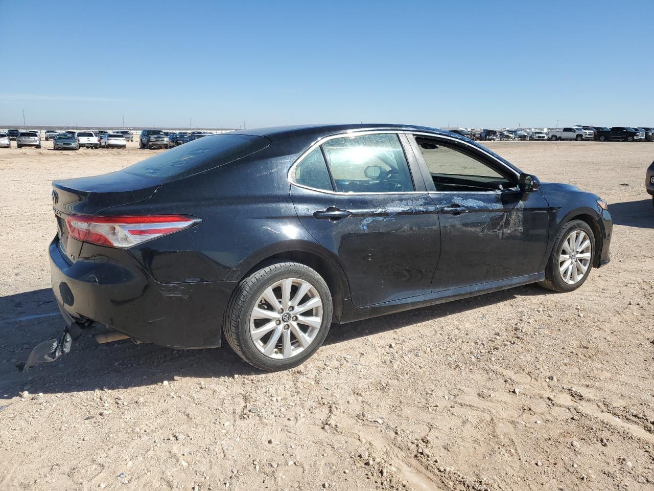 2018 TOYOTA CAMRY L - Image 3