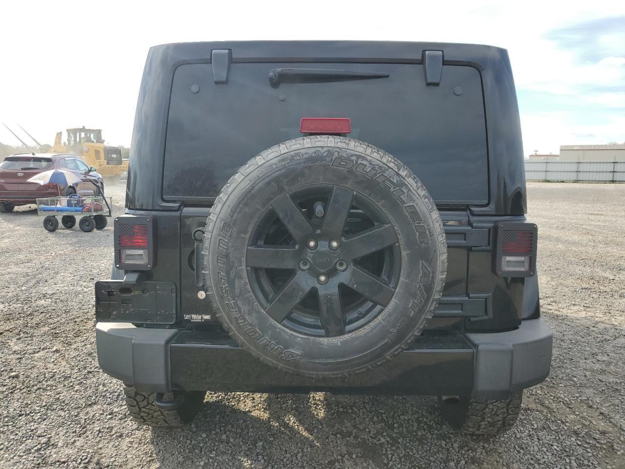 2014 JEEP WRANGLER U - Фото 6