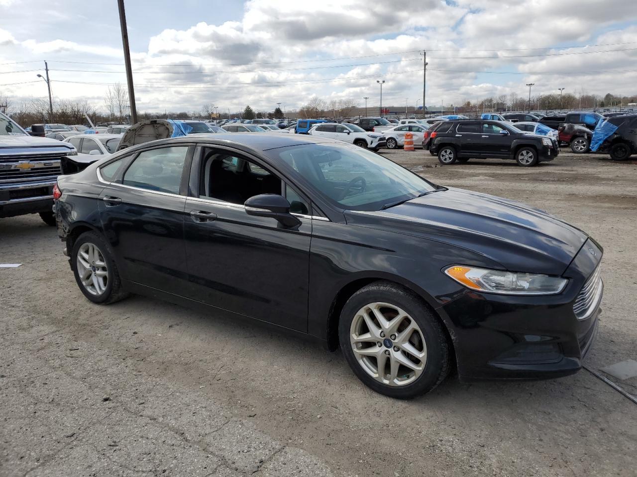 2013 FORD FUSION SE - Фото 4