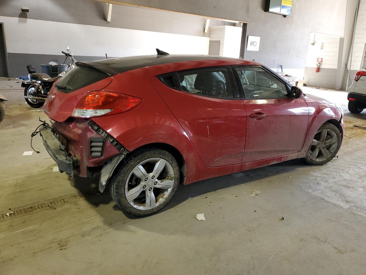 2014 HYUNDAI VELOSTER - Фото 3
