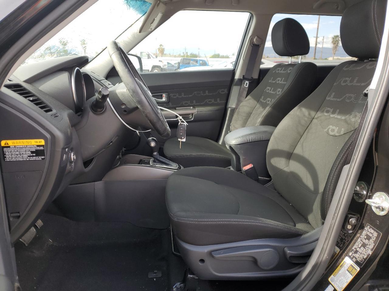2013 KIA SOUL + - Image 7