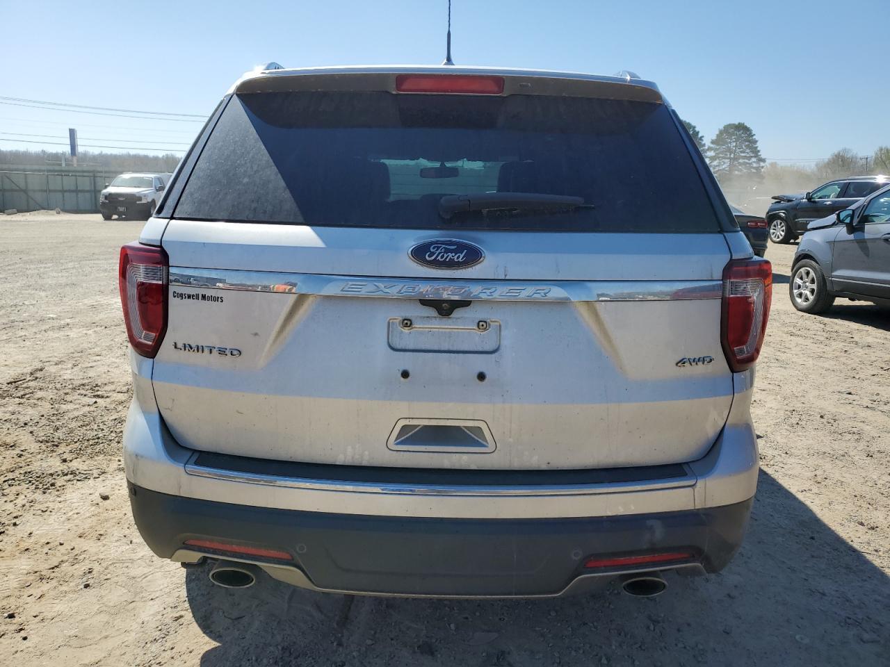 2018 FORD EXPLORER L - Image 6