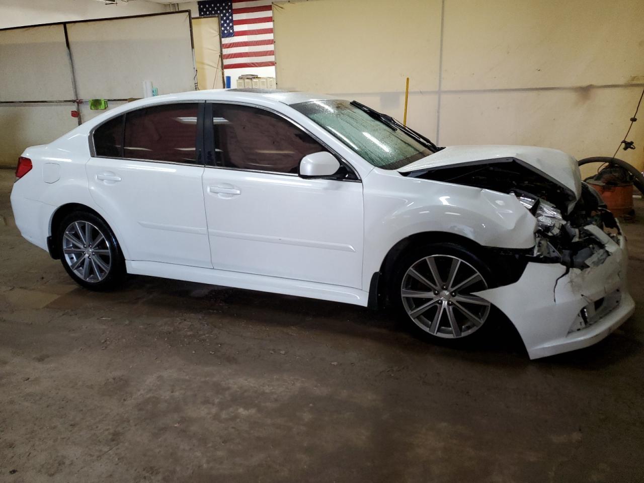 2014 SUBARU LEGACY 2.5 - Image 4