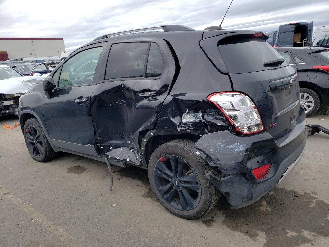 2018 CHEVROLET TRAX 1LT - Image 2