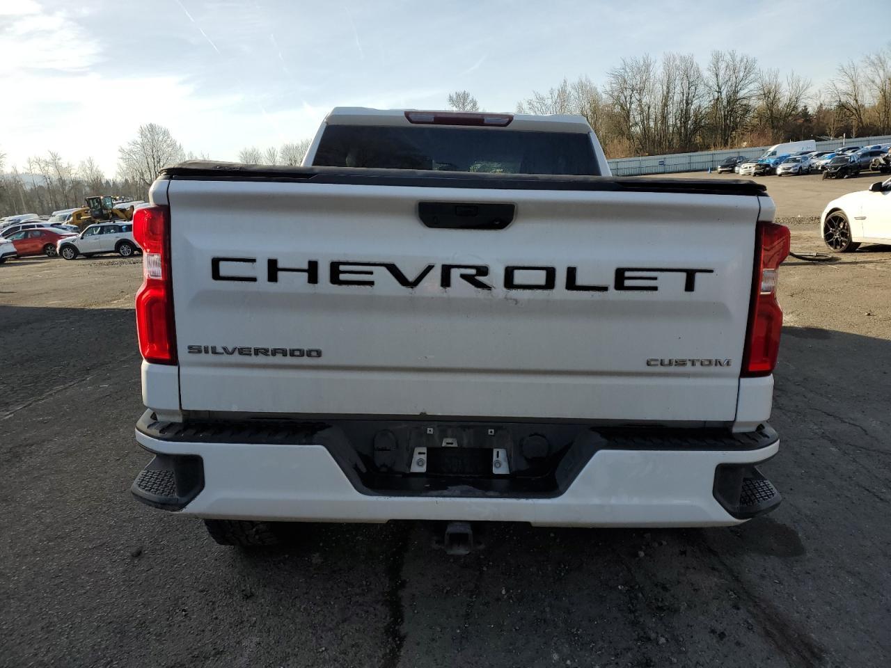 2021 CHEVROLET SILVERADO - Фото 6