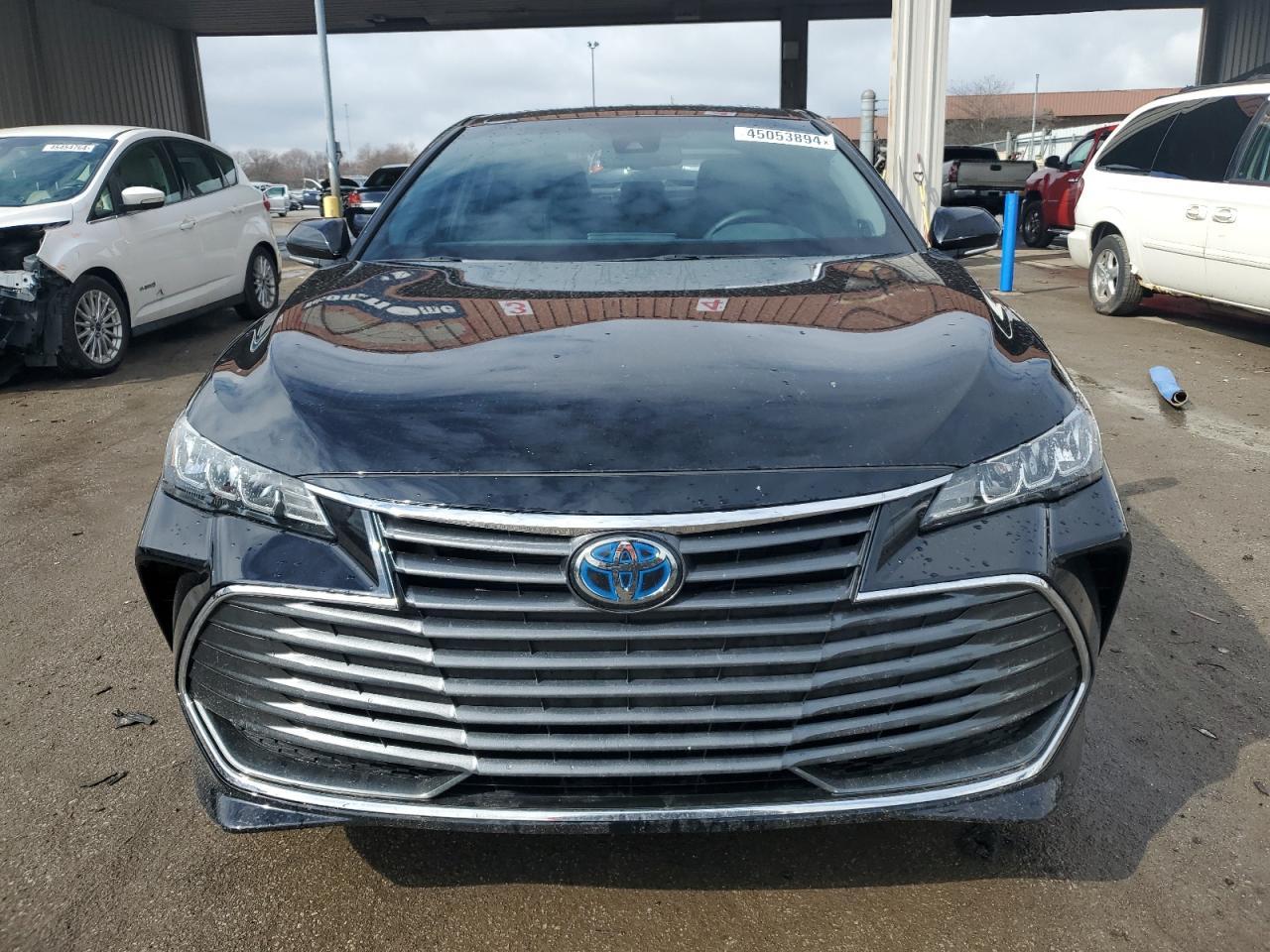 2022 TOYOTA AVALON XLE - Image 5