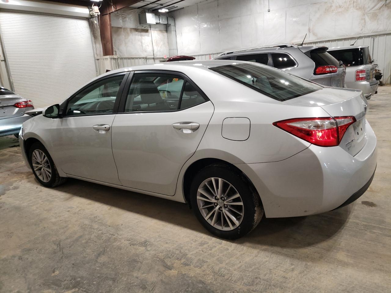 2015 TOYOTA COROLLA L - Фото 2
