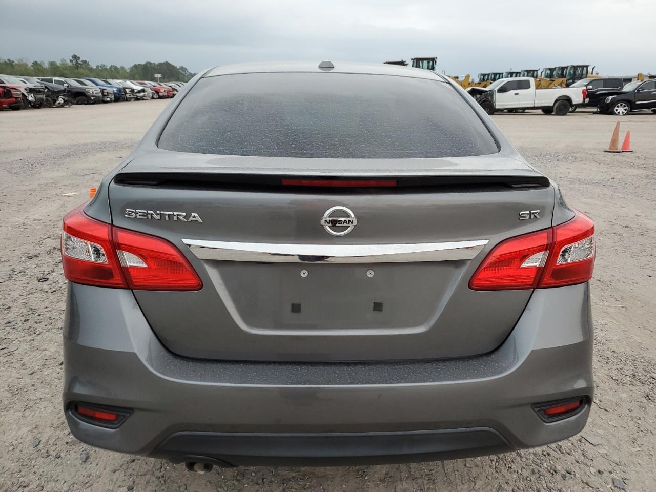 2017 NISSAN SENTRA S - Фото 6
