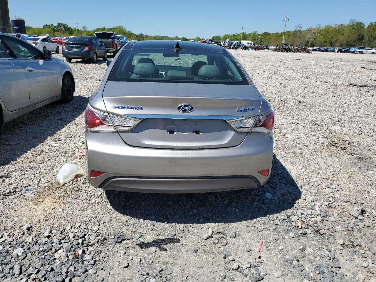 2011 HYUNDAI SONATA HYB - Image 6