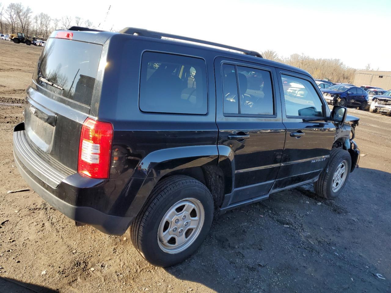 2015 JEEP PATRIOT SP - Фото 3