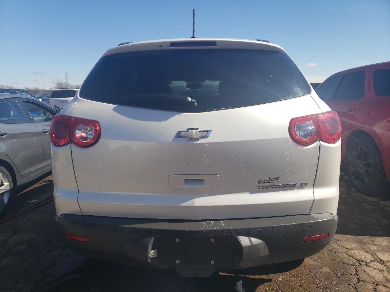 2012 CHEVROLET TRAVERSE L - Image 6