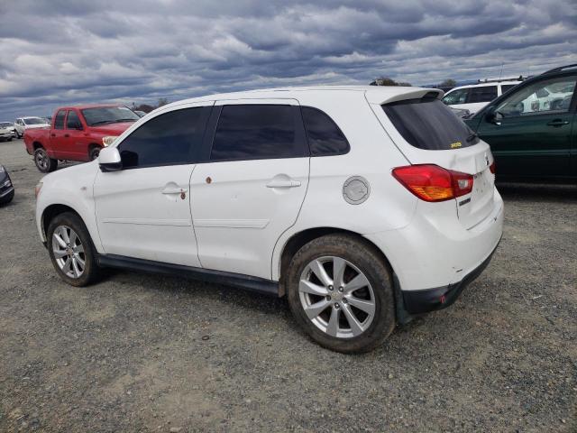 2014 Mitsubishi Outlander Sport Es - Image 2