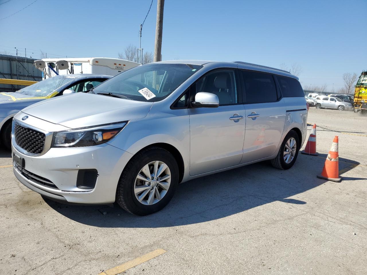 2017 KIA SEDONA LX