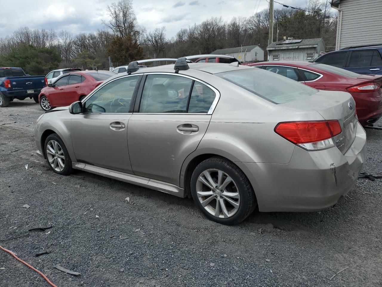 2014 SUBARU LEGACY 2.5 - Image 2